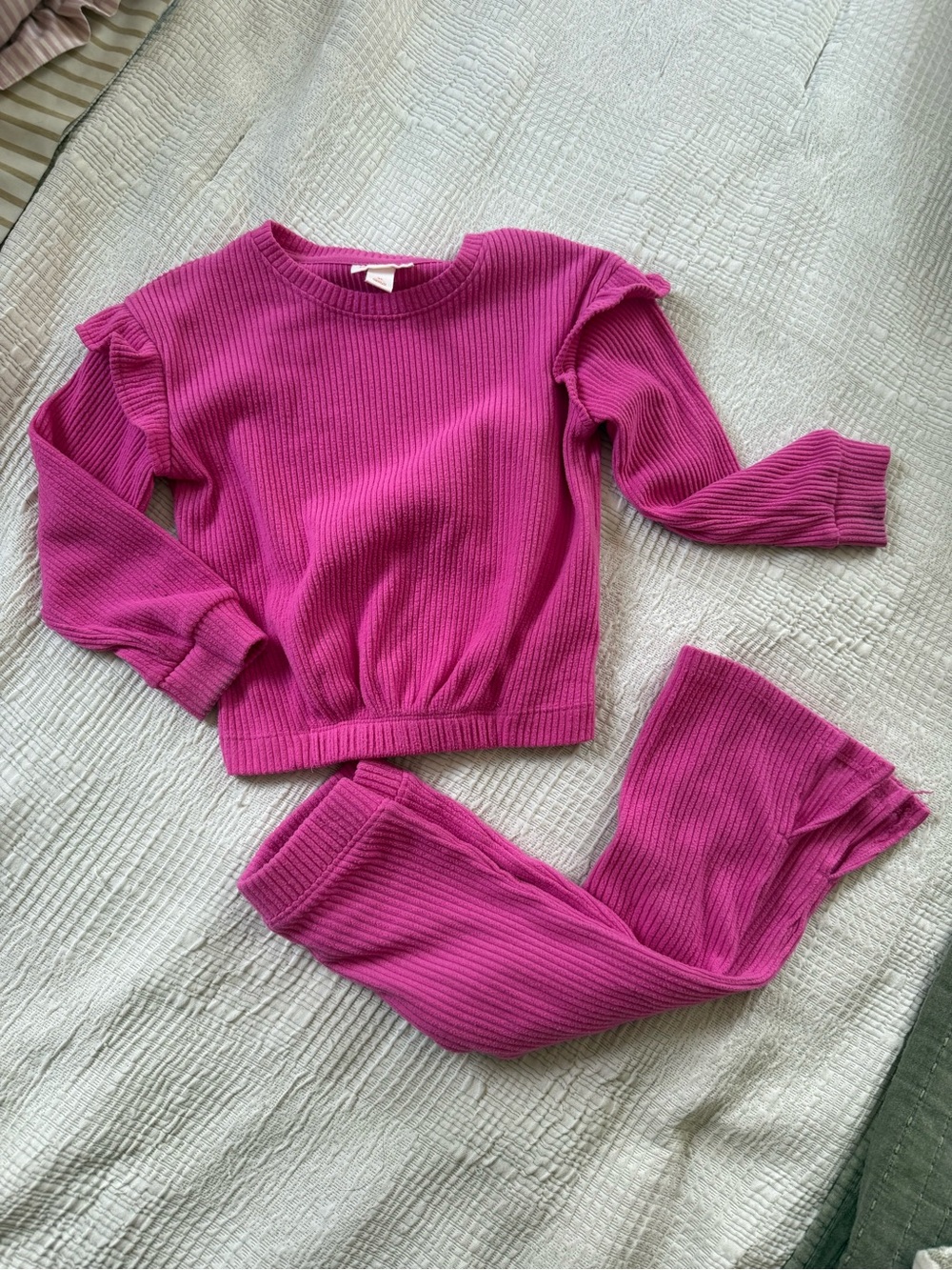 Cat & Jack girls pink set - size 3t